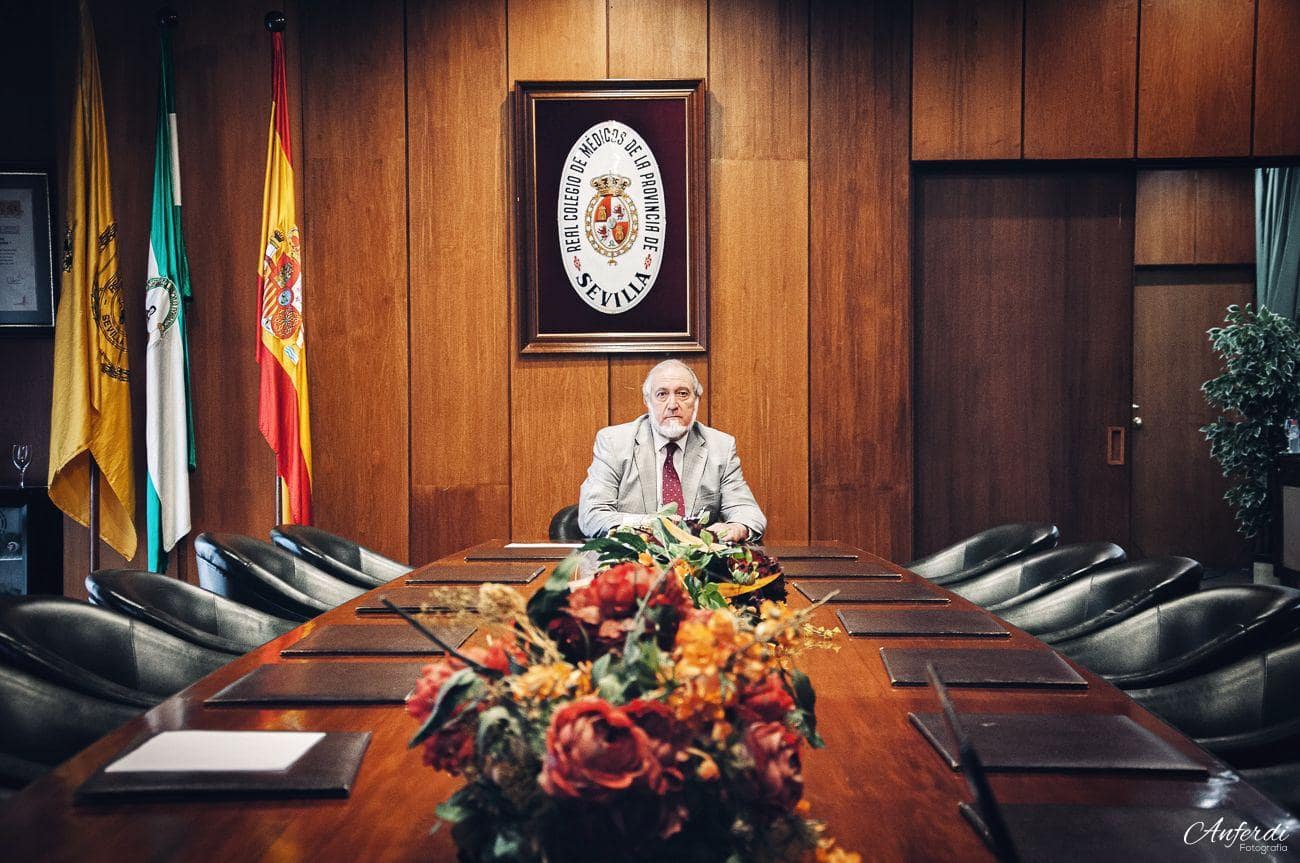 Don Juan Bautista Alcaniz, Presidente del Real Ilustre Colegio Oficial de Médicos de Sevilla