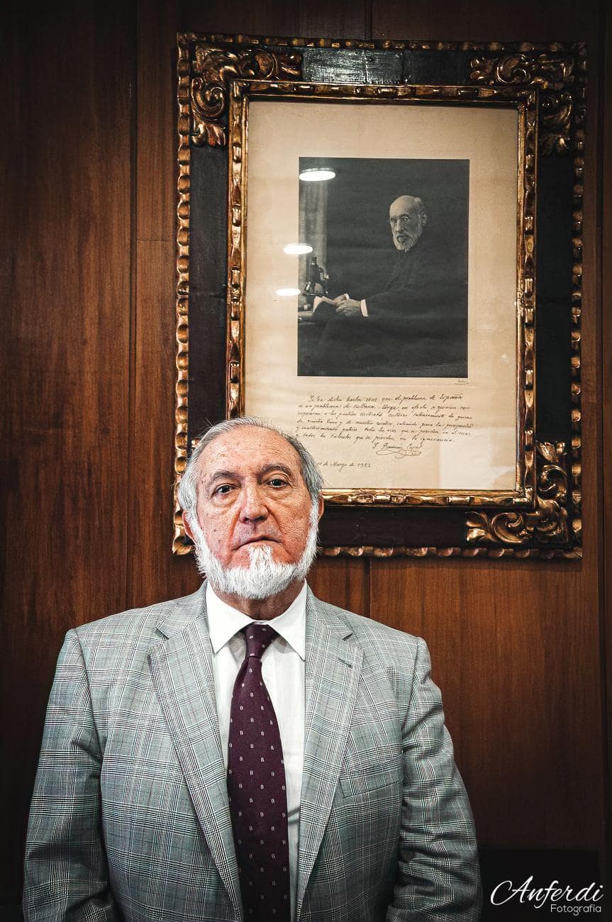 Don Juan Bautista Alcaniz, Presidente del Real Ilustre Colegio Oficial de Médicos de Sevilla